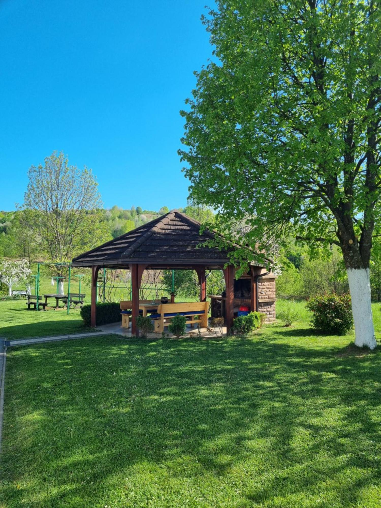 Apartment Rosandic Smoljanac Εξωτερικό φωτογραφία